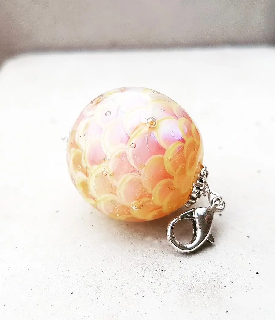Pendentif sautoir rose en...